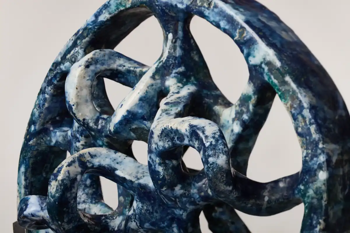 Ceramic sculpture by Paulina Rizzo